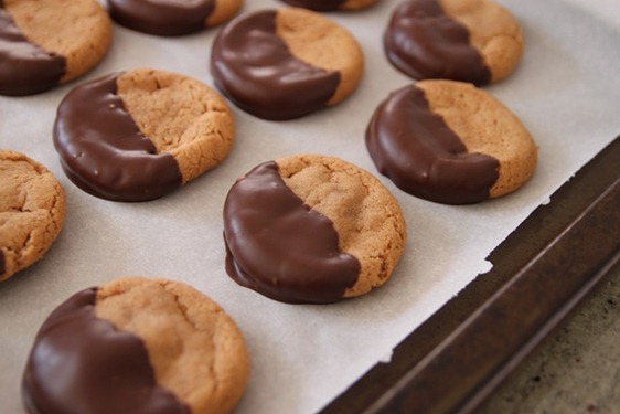 chocolate_dipped_almond_butter_cookies