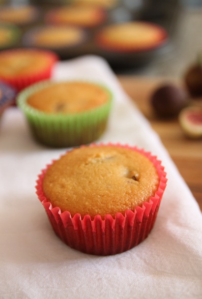 almond_fig_orange_muffins3